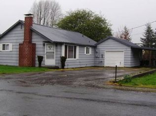 301 Linden Dr, Tillamook, OR 97141