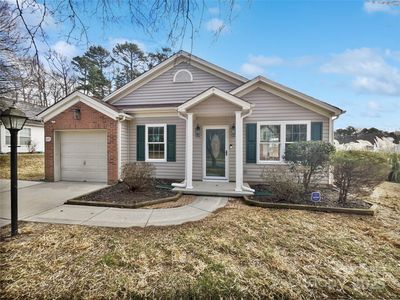 8035 Bristle Ln, Charlotte, NC, 28214