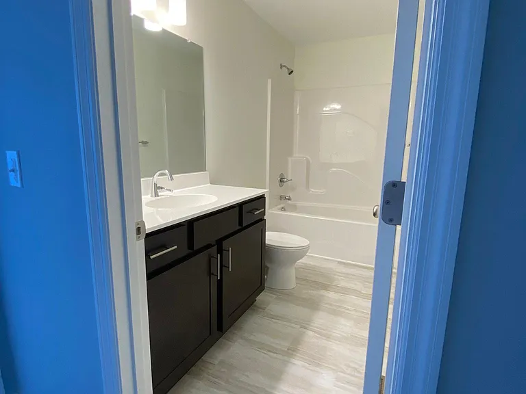 2081 Willow Hill Dr — Photo 3