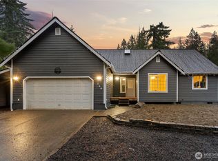 140 E Timberlake Drive, Shelton, WA 98584
