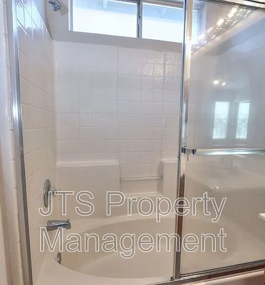 6620 Verandah Ct — Photo 38
