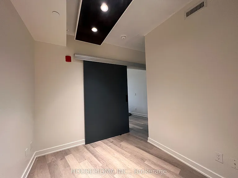 5230 Dundas St #A402 — Photo 7