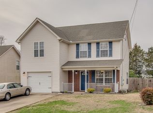 808 Starglen Ct, Smyrna, TN 37167