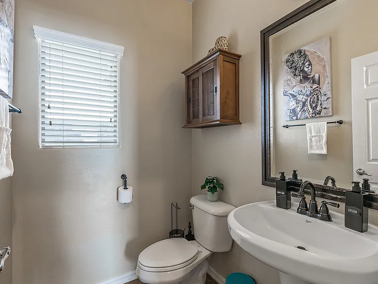 14592 W Acapulco Ln — Photo 9
