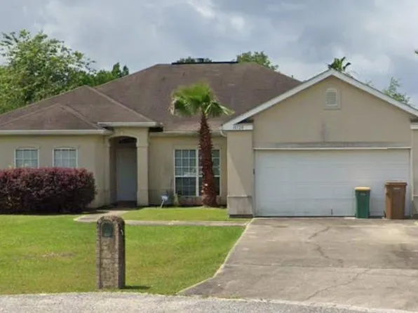 18120 Village Dr, Saucier, MS 39574