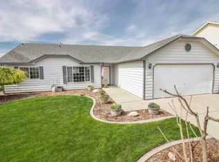 8615 E Bull Pine Ln, Spokane, WA 99217