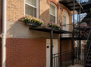 1252 N Cleaver St, Chicago, IL 60642
