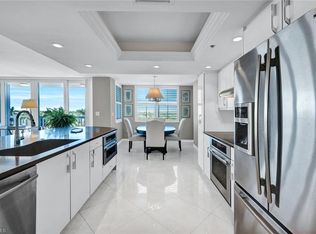 6585 Nicholas Blvd APT 404, Naples, FL 34108