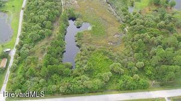 1st image of 5830 Treasure Ln