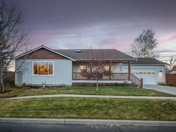 2902 NE Pinnacle Pl, Bend, OR 97701
