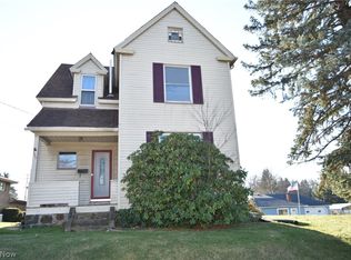 395 Coitsville Rd, Campbell, OH 44405