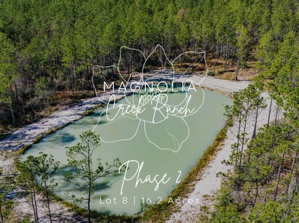 28 King Ranch Rd S, Onalaska, TX 77360