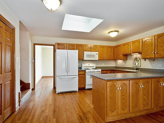 4th image of 14229 Creek Crossing Dr
