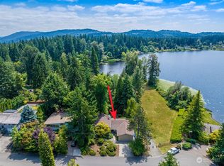 16405 SE 16th St, Bellevue, WA 98008