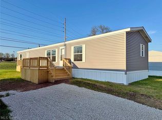 924 Mountainview Dr, Minerva, OH 44657