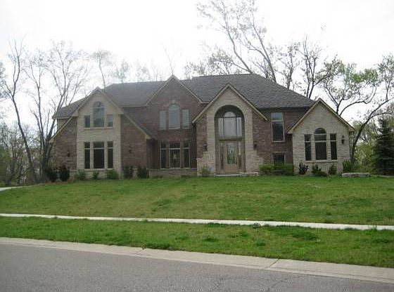 1st image of 1889 Magnolia Dr