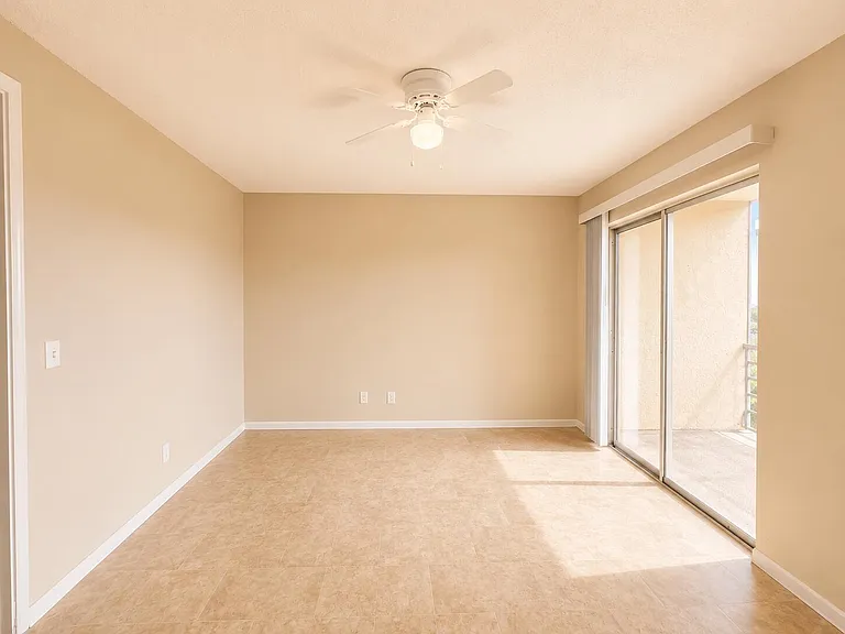 555 Purdy Ln #309 — Photo 23