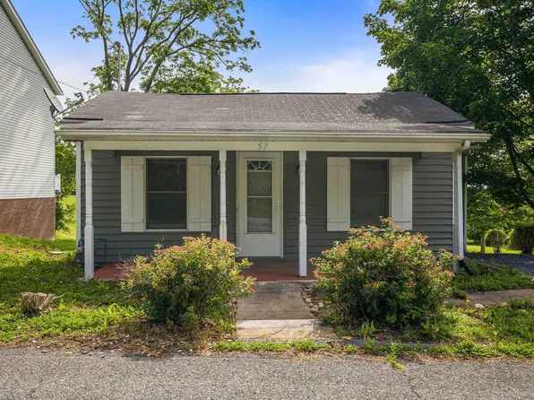 57 Woodlee Rd, Staunton, VA 24401