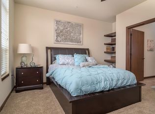 310 Samuel Dr, Madison, WI 53717