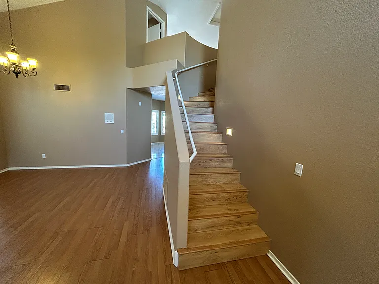 4334 E Anderson Dr — Photo 20