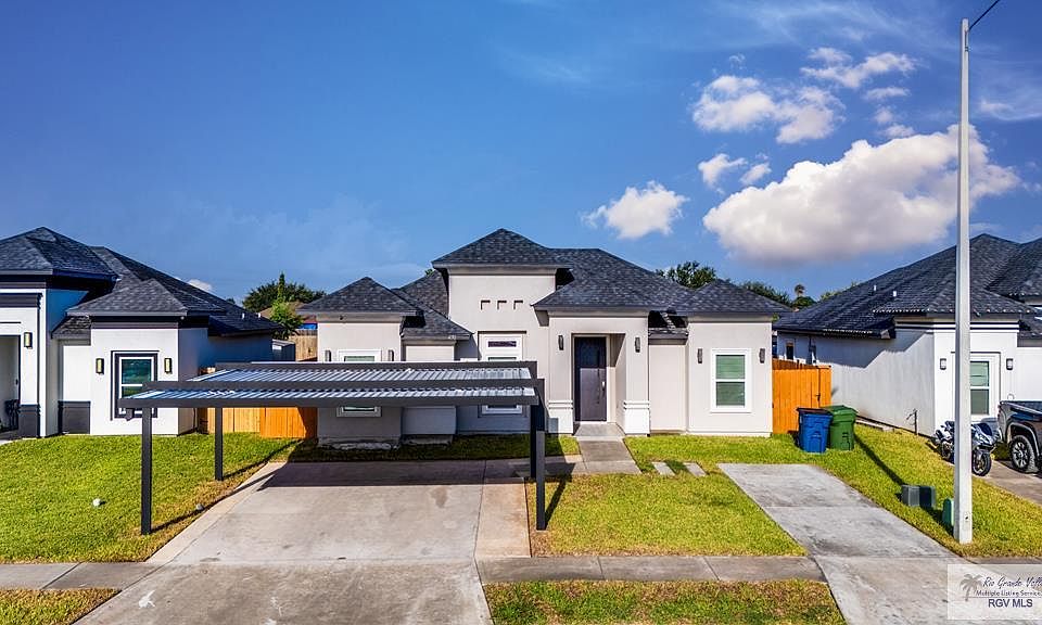 1st image of 470 Tamarindo Ln