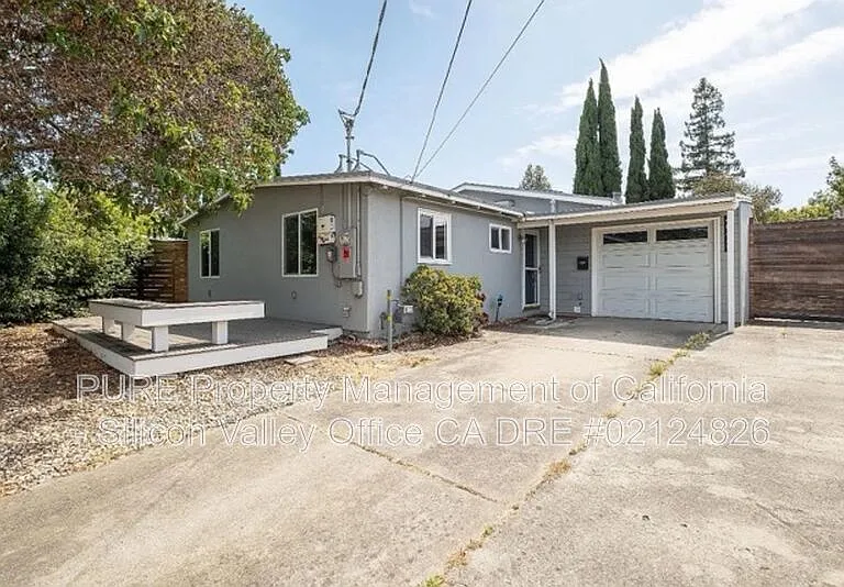 40469 Shaw Ct — Photo 1