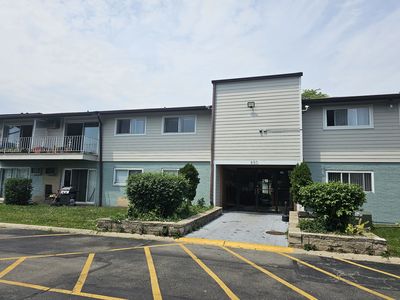 850 E Old Willow Rd APT 207, Prospect Heights, IL, 60070