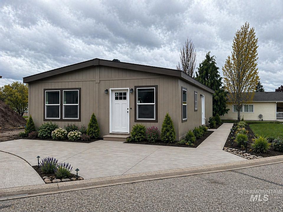 1st image of 421 S Curtis Rd #300