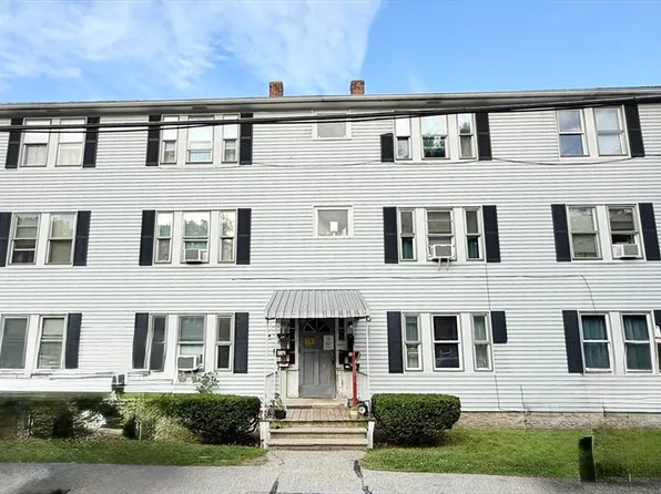 19 Williams St, Dudley, MA 01571