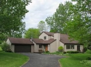 6365 Timber Ct, West Bend, WI 53095