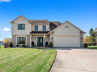 836 Brae Brook Dr, Fort Wayne, IN 46804