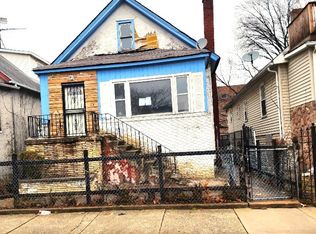 5740 W Superior St, Chicago, IL 60644