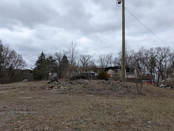 2nd image of 5024 Fenwick Rd