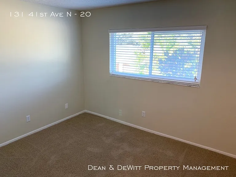 131 41st Ave N, St Petersburg, FL 33703 — Photo 46