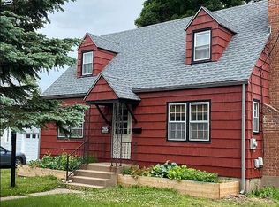 285 Cooper Hill St, Manchester, CT 06040