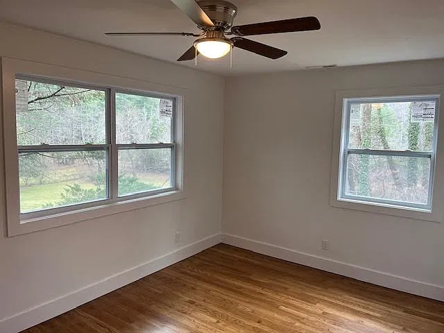 2 bed, 1.5 bath, $1,750 — Photo 4