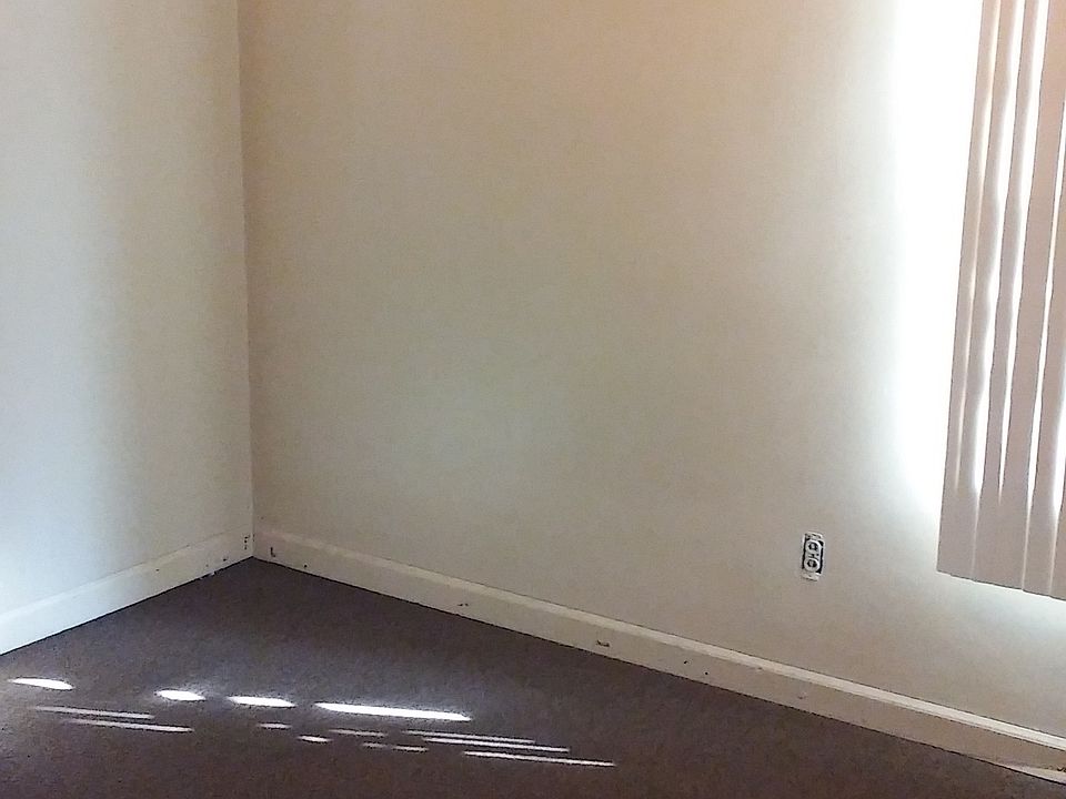 2nd image of 3128 6th St