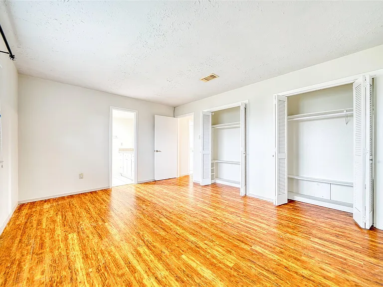 7811 Westbank Ave — Photo 31
