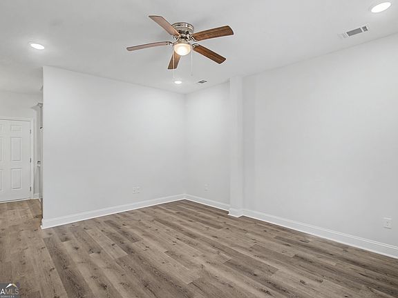 2nd image of 205 Bagley Ave