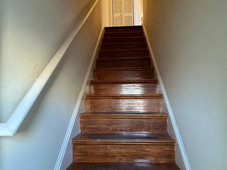 1522 3rd St NW #A — Photo 2