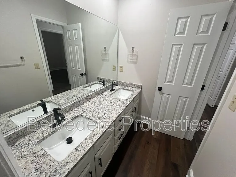 6409 Spyglass Dr — Photo 26