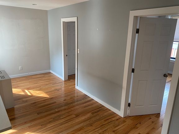 4th image of 5205 5th Ave #6A