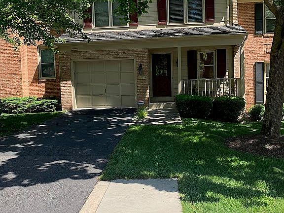 2nd image of 15311 Manor Village Ln