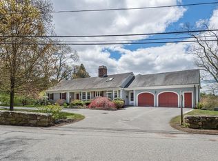 93 Spring Grove Rd, Andover, MA 01810