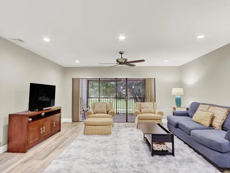 12910 Briarlake Dr #203 — Photo 16