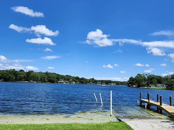 737 Arthur Moore Dr, Green Cove Springs, FL 32043