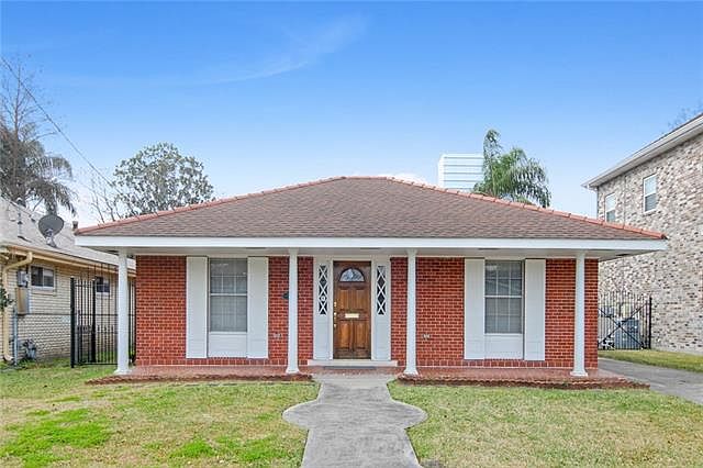 1st image of 2200 Metairie Ct