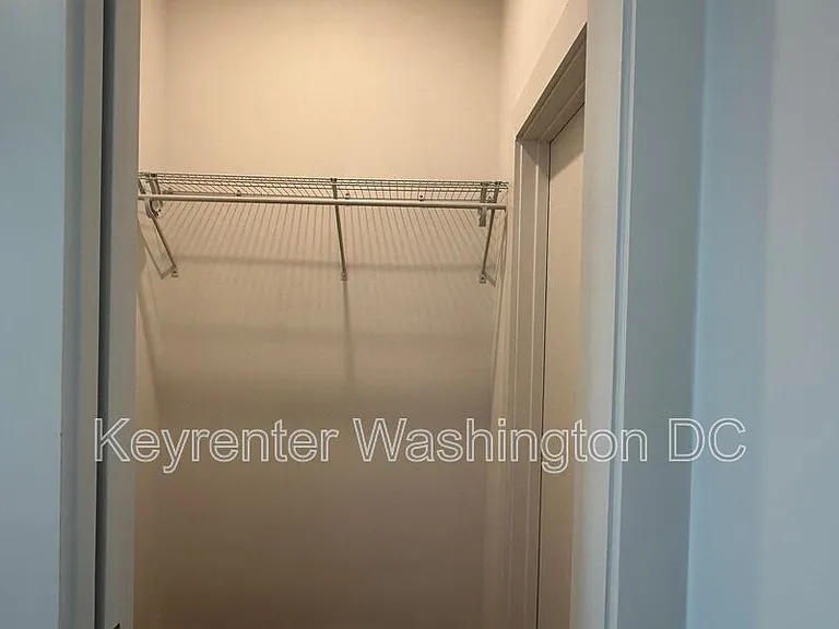 1460 Belmont St NW #204 — Photo 13