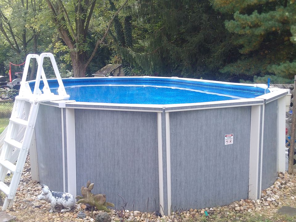 2nd image of 14410 Fairview Ln