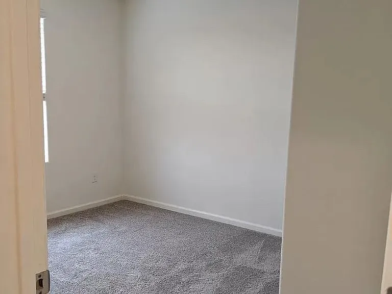 178 Korbel Ave — Photo 20